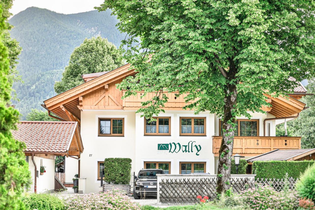 Ferienwohnungen "Zur Wally" Garmisch-Partenkirchen Zewnętrze zdjęcie